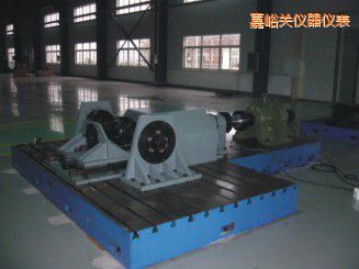 嘉峪關(guān)微機控制驅(qū)動橋總成扭轉(zhuǎn)試驗機