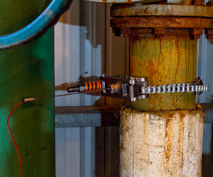 �ھ����g�ں�O(ji��n)�؃x